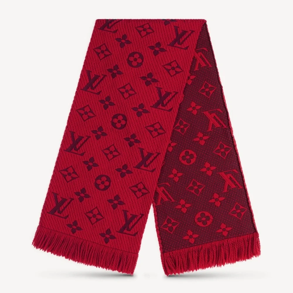 Authentic Louis Vuitton Logomania Scarf🧣 - Picture 1 of 3